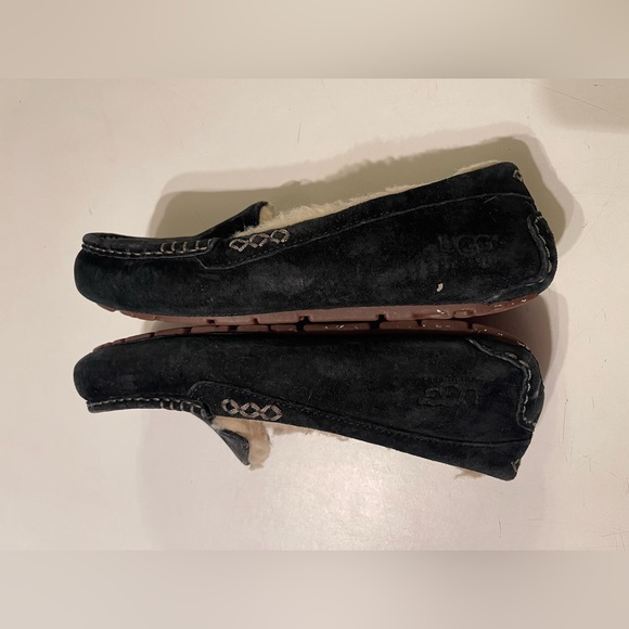 UGG Ansley 7 Black Suede Moccasin Slippers Shearling Fur Lined Lounge Shoe - Picture 7 of 10